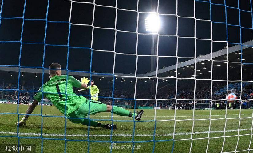 包含瓦伦西亚迎德国杯关键赛，冲刺阶段防线松动，更衣室稳定，球队文化再被提及的词条-九游