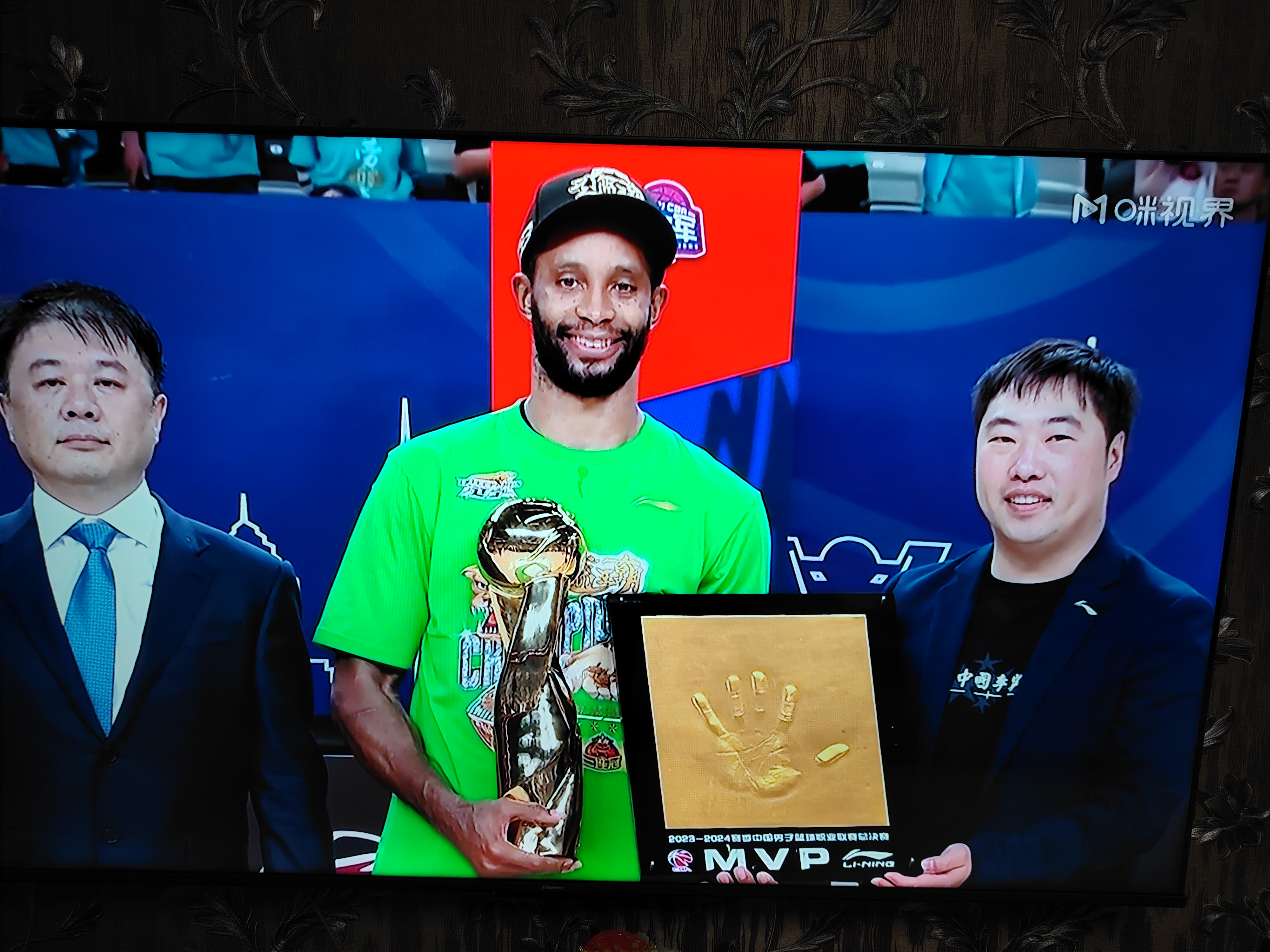 包含尼斯转会期战术微调，志在CBA常规赛名次提升，媒体盛赞，资深球员宣示担当的词条-乐动下载